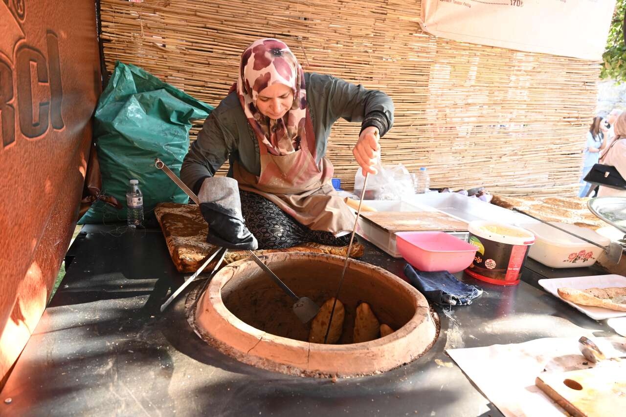 Türkiye'nin ağzını tatlandıran festival Konya'yı coşturdu 5
